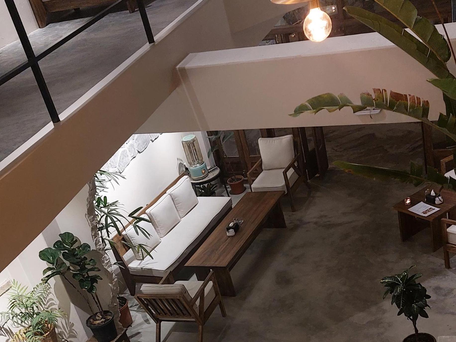 Hotel Blossom Pokhara Eksteriør billede