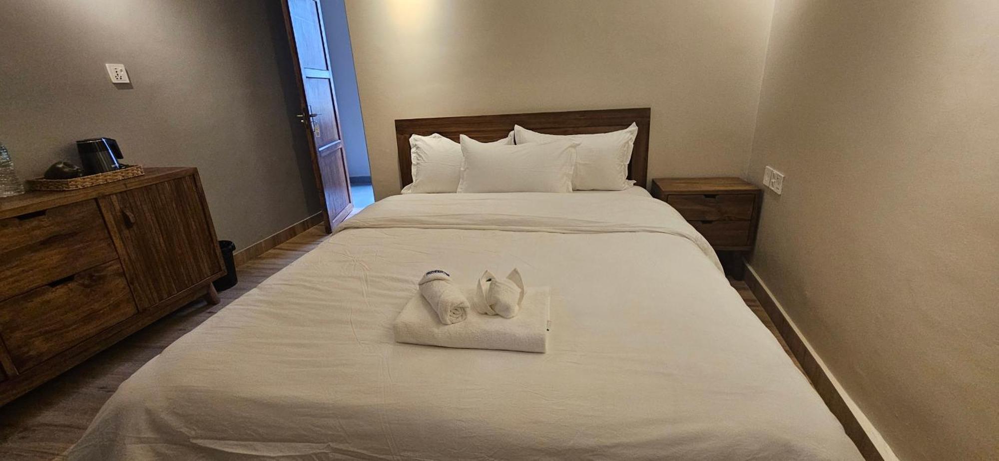 Hotel Blossom Pokhara Eksteriør billede