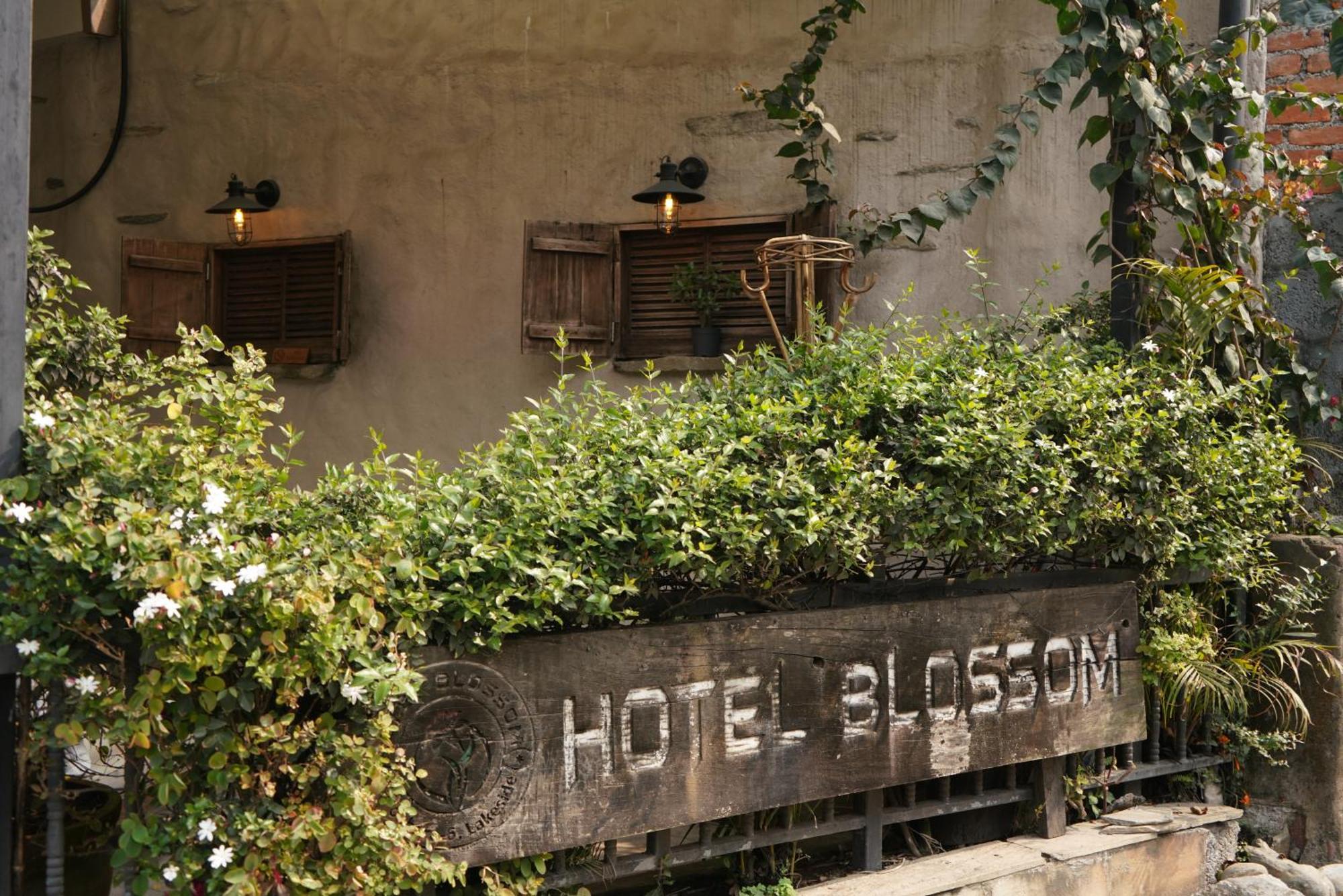 Hotel Blossom Pokhara Eksteriør billede