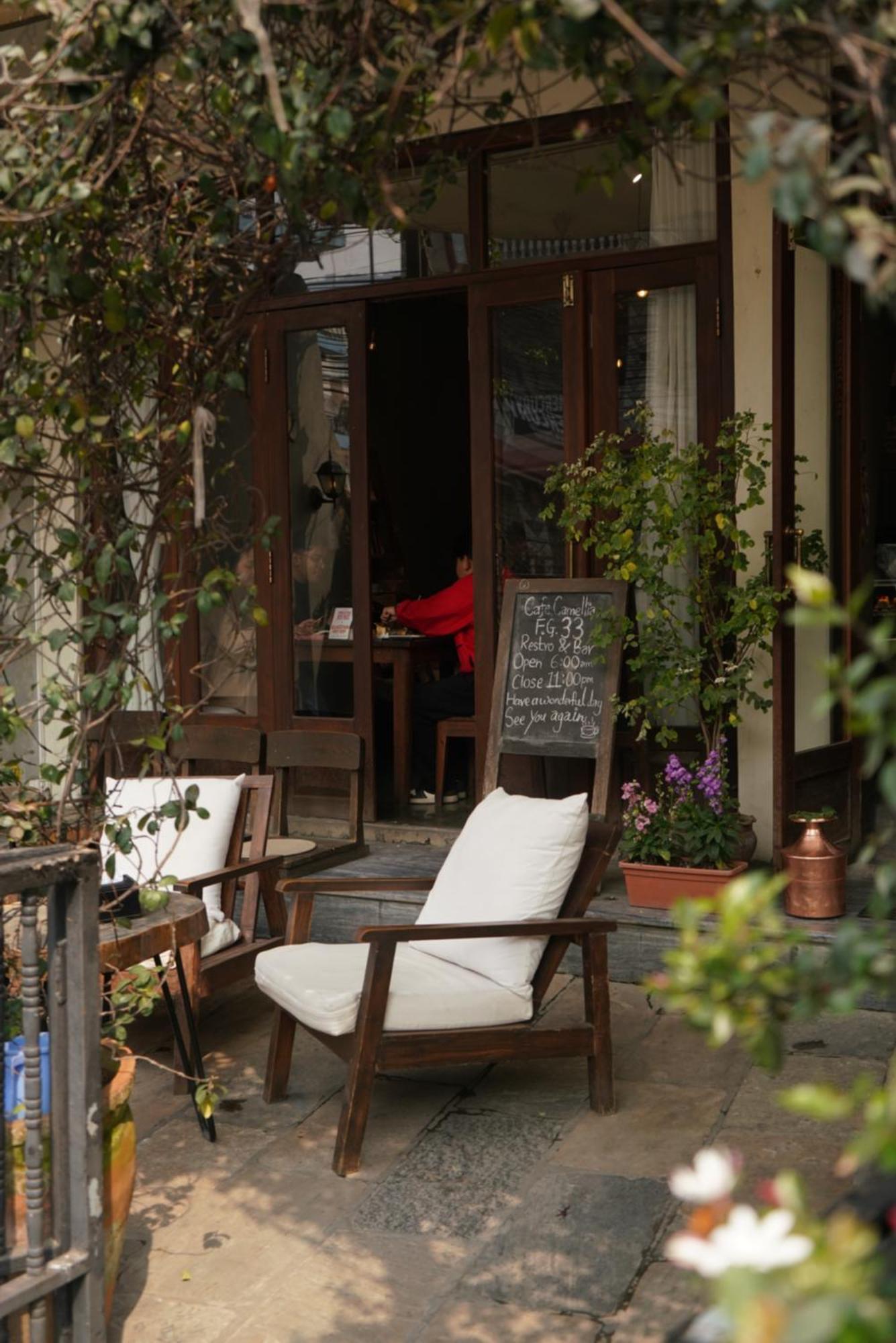 Hotel Blossom Pokhara Eksteriør billede